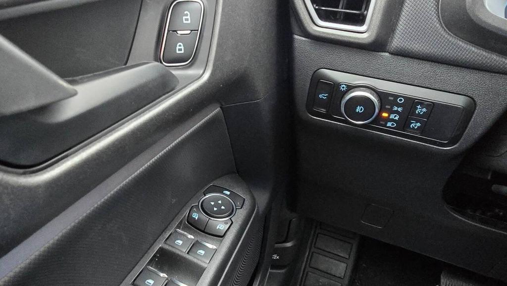 new 2025 Ford Bronco Sport car, priced at $34,737