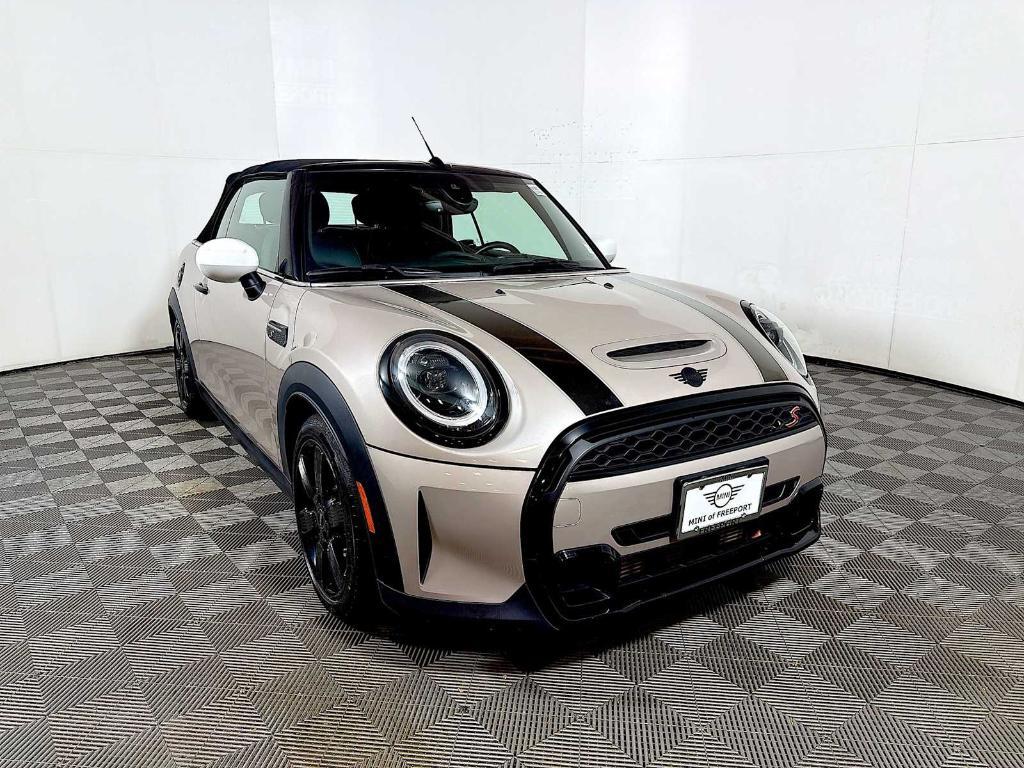 used 2024 MINI Convertible car, priced at $25,888