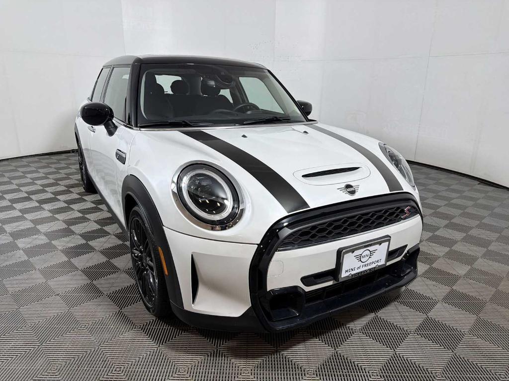 used 2023 MINI Hardtop car, priced at $25,063