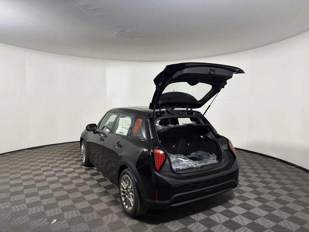 new 2026 MINI Hardtop car, priced at $38,565