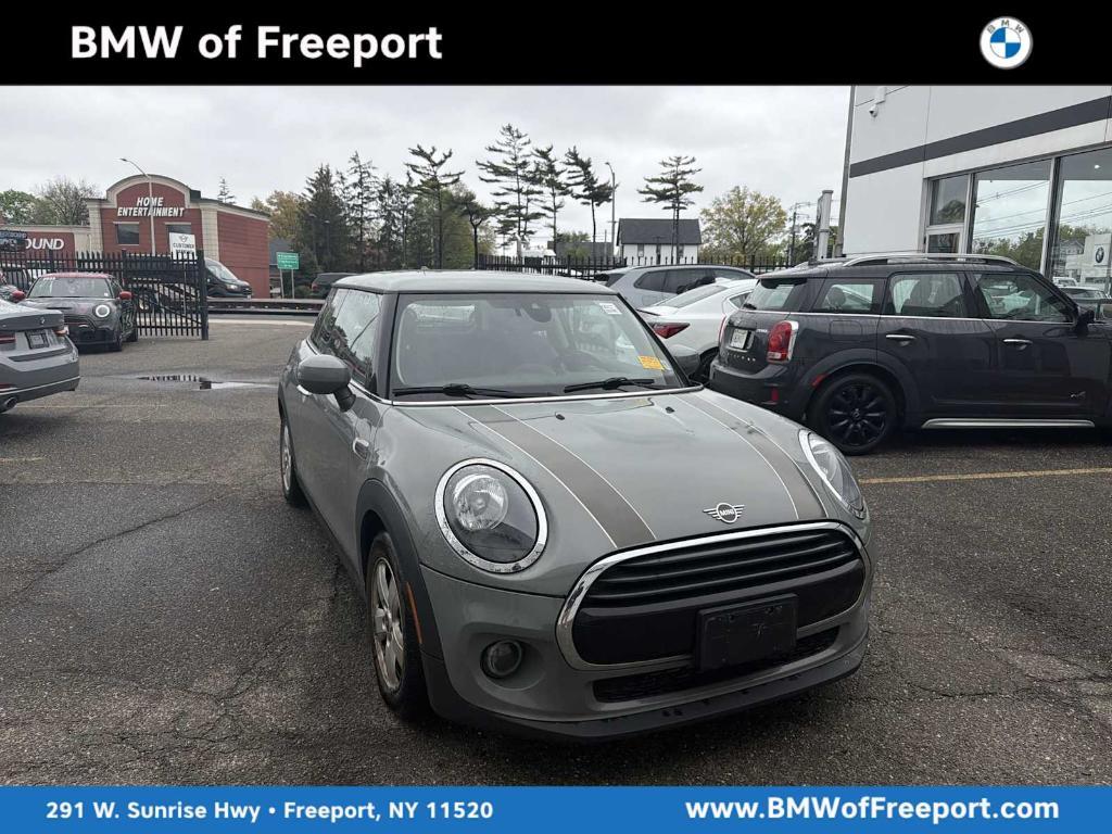 used 2021 MINI Hardtop car, priced at $18,668