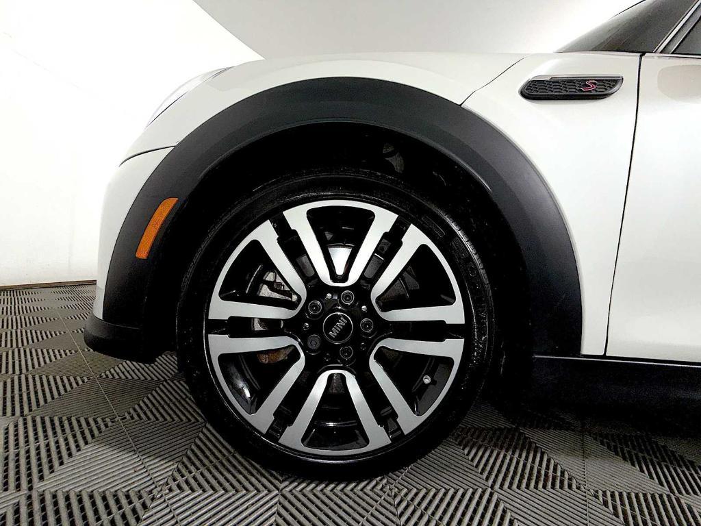 used 2023 MINI Hardtop car, priced at $24,898