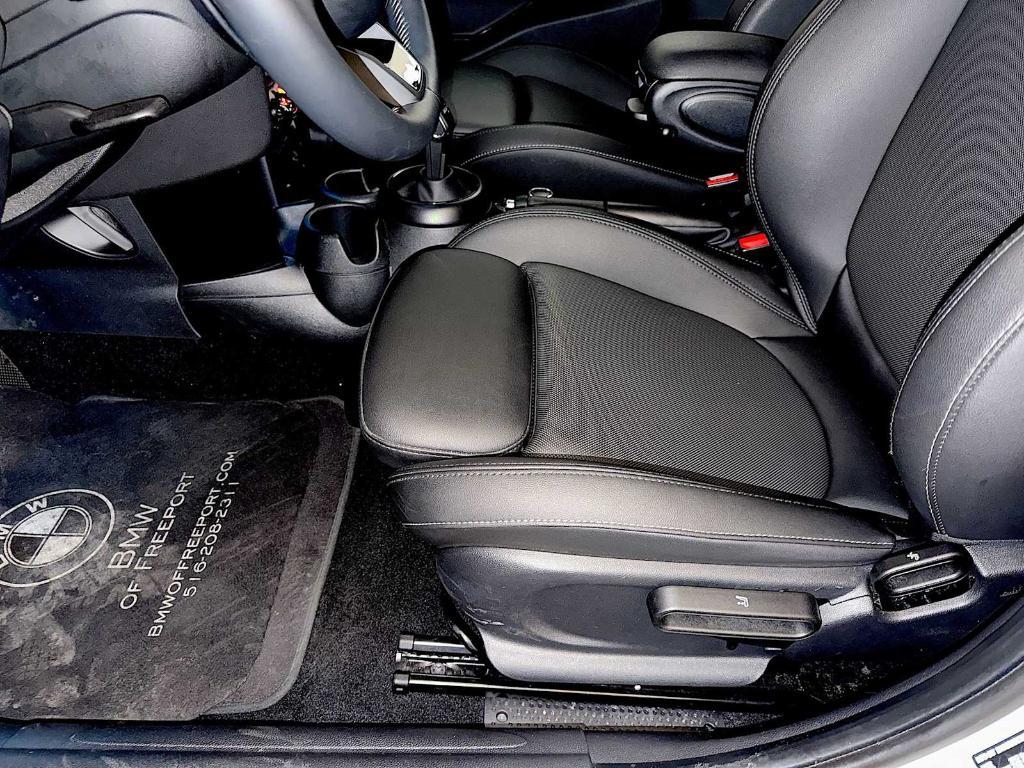 used 2023 MINI Hardtop car, priced at $24,898