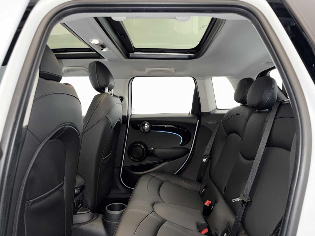 used 2023 MINI Hardtop car, priced at $24,898