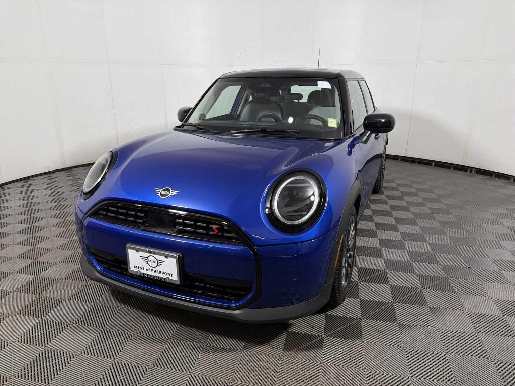 used 2025 MINI Hardtop car, priced at $30,668
