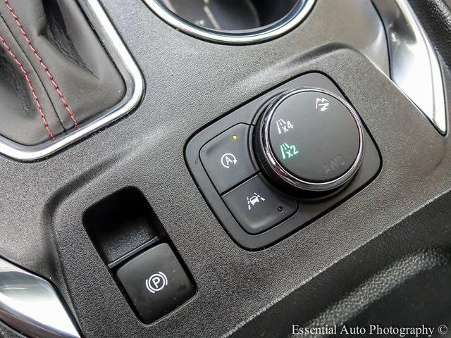 used 2023 Chevrolet Traverse car, priced at $34,950