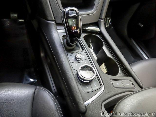 used 2025 Cadillac XT5 car, priced at $39,950