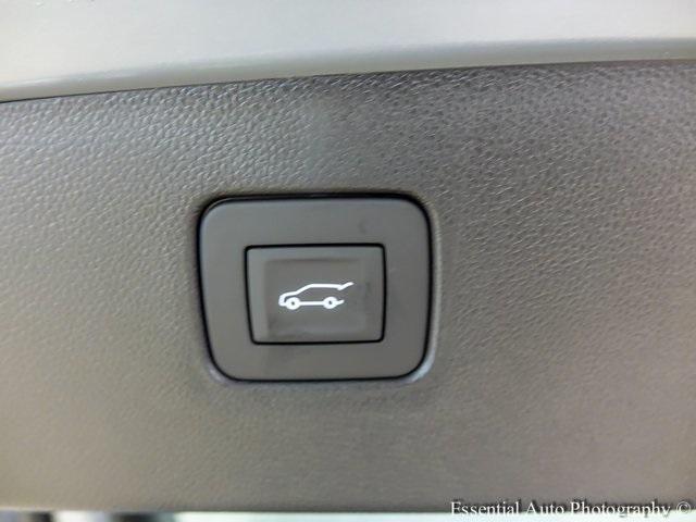 new 2026 Buick Envista car, priced at $28,179