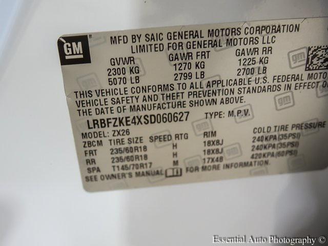 new 2025 Buick Envision car, priced at $38,521