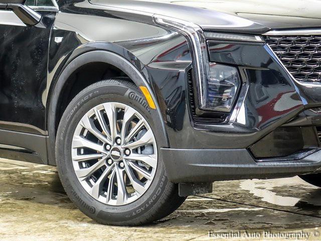 used 2025 Cadillac XT4 car, priced at $36,950