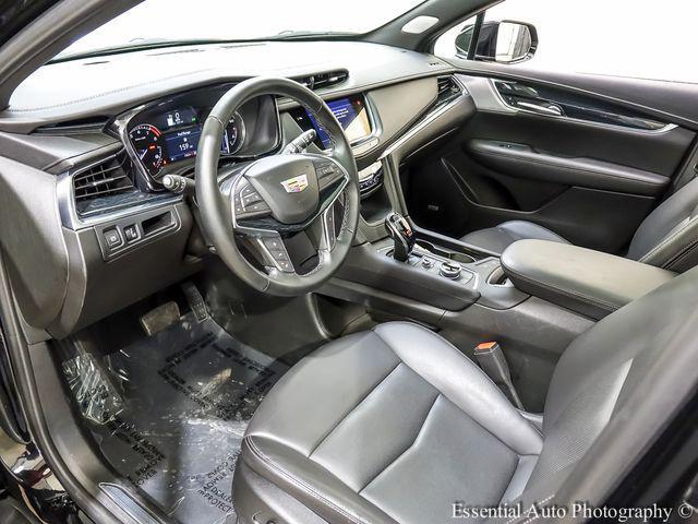 used 2025 Cadillac XT5 car, priced at $42,950