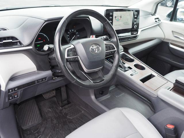 used 2021 Toyota Sienna car, priced at $28,087