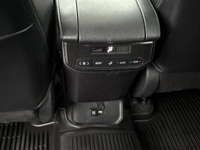 used 2021 Toyota Highlander Hybrid car, priced at $30,412