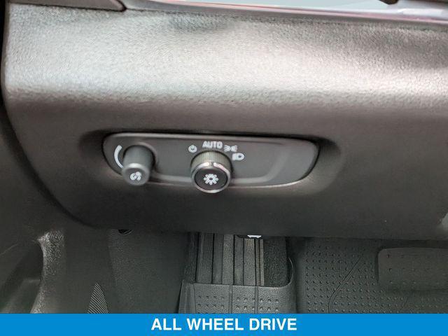 used 2024 Chevrolet Traverse car, priced at $29,000