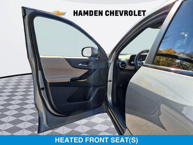 used 2025 Chevrolet Equinox car, priced at $30,999