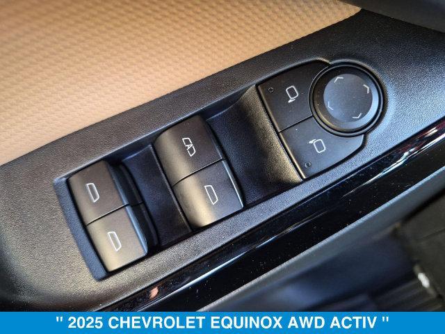 used 2025 Chevrolet Equinox car, priced at $30,999