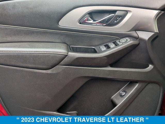 used 2023 Chevrolet Traverse car, priced at $27,700