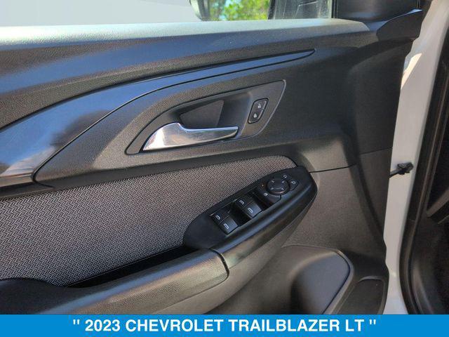 used 2023 Chevrolet TrailBlazer car, priced at $21,987