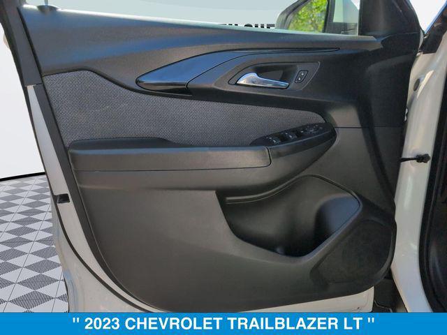 used 2023 Chevrolet TrailBlazer car, priced at $21,987