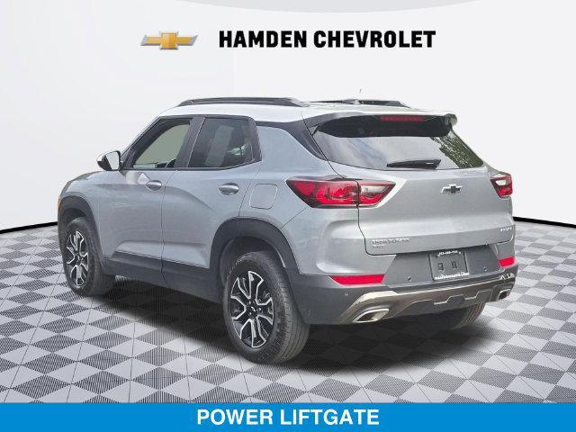 used 2024 Chevrolet TrailBlazer car, priced at $25,776