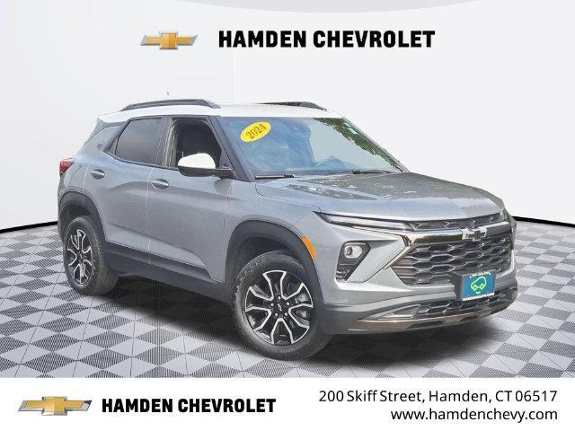 used 2024 Chevrolet TrailBlazer car, priced at $25,776