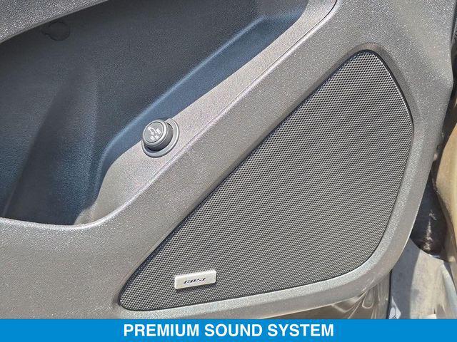 used 2023 Chevrolet Equinox car, priced at $24,899