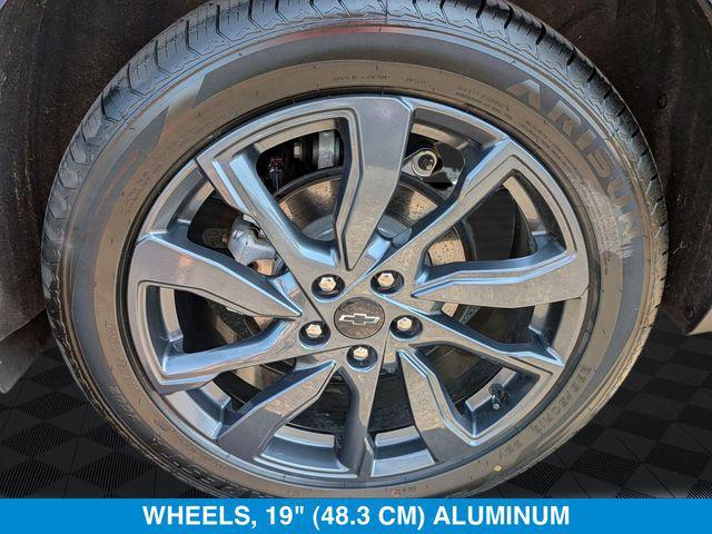 used 2022 Chevrolet Equinox car, priced at $18,600