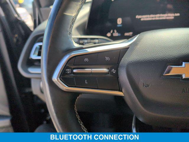 used 2025 Chevrolet Traverse car, priced at $35,699