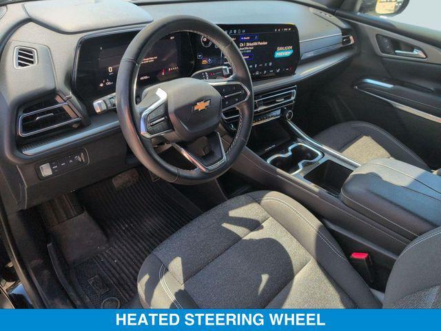 used 2025 Chevrolet Traverse car, priced at $35,699