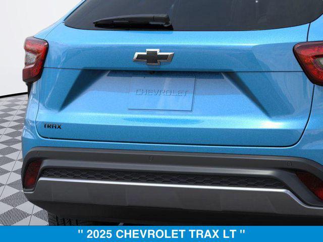 new 2025 Chevrolet Trax car, priced at $26,420