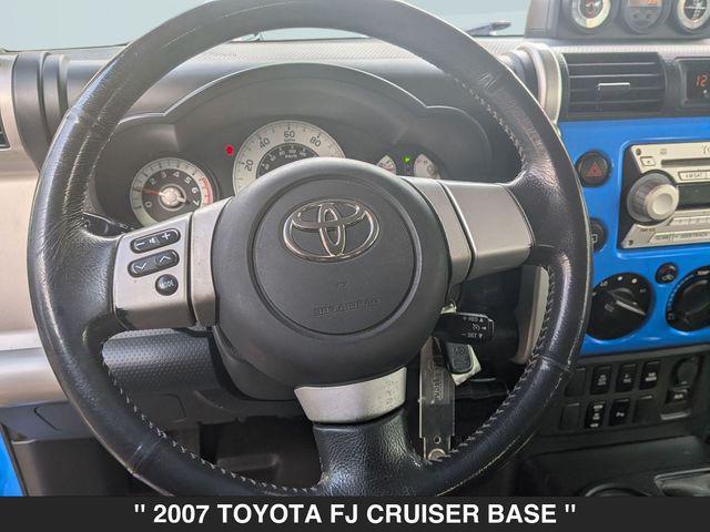 used 2007 Toyota FJ Cruiser car, priced at $14,250