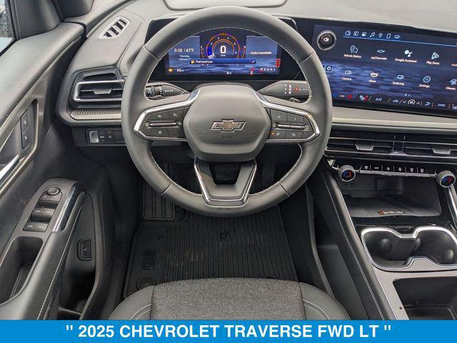 new 2025 Chevrolet Traverse car, priced at $44,530