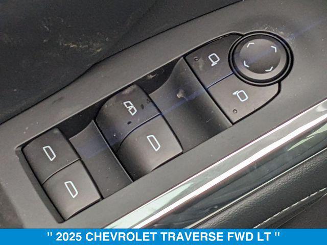 new 2025 Chevrolet Traverse car, priced at $44,530