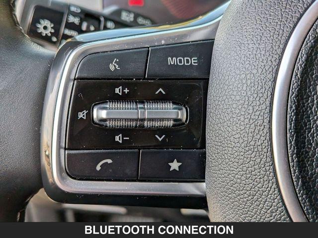 used 2025 Kia Sorento car, priced at $35,300