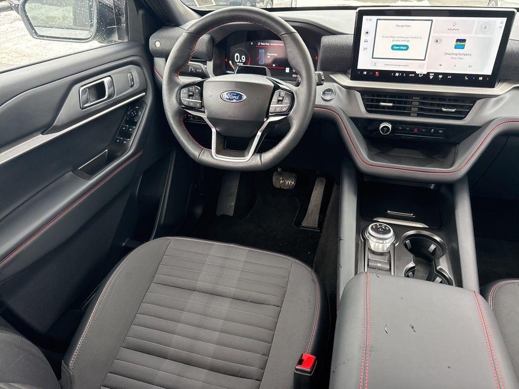 used 2025 Ford Explorer car, priced at $39,978
