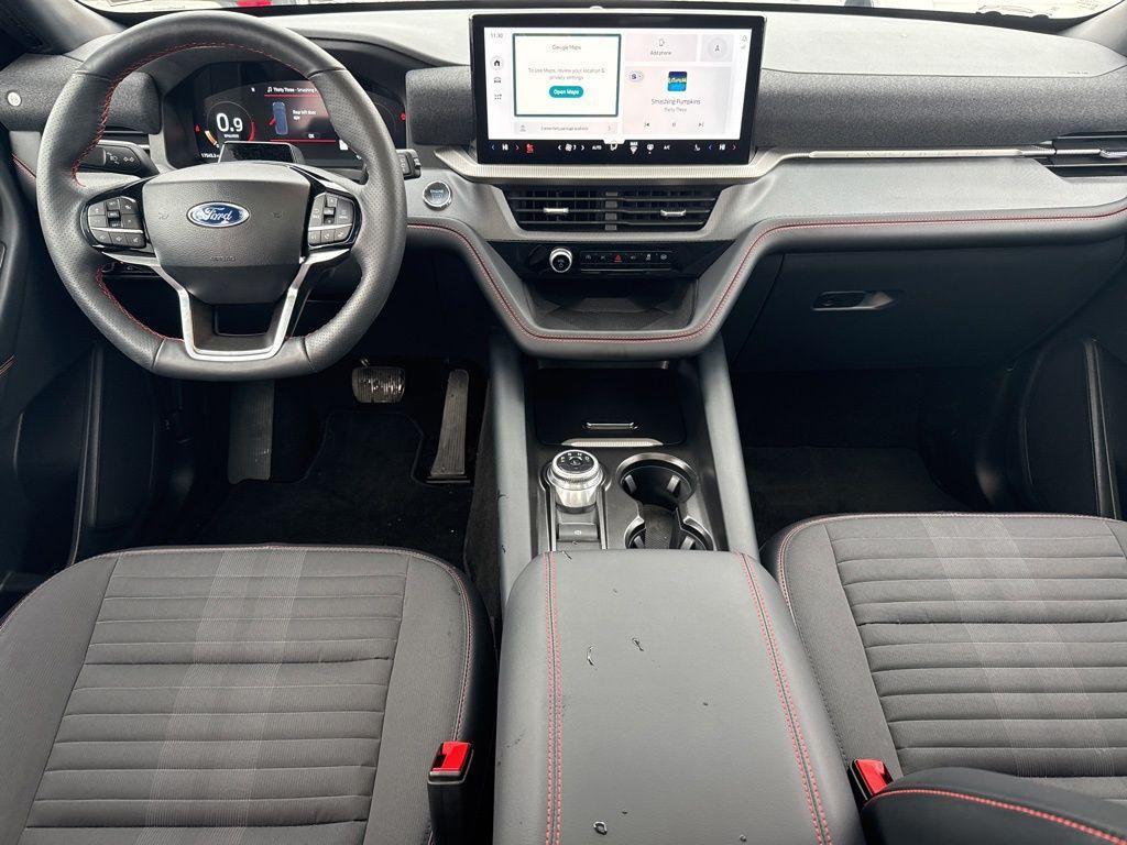 used 2025 Ford Explorer car, priced at $39,978