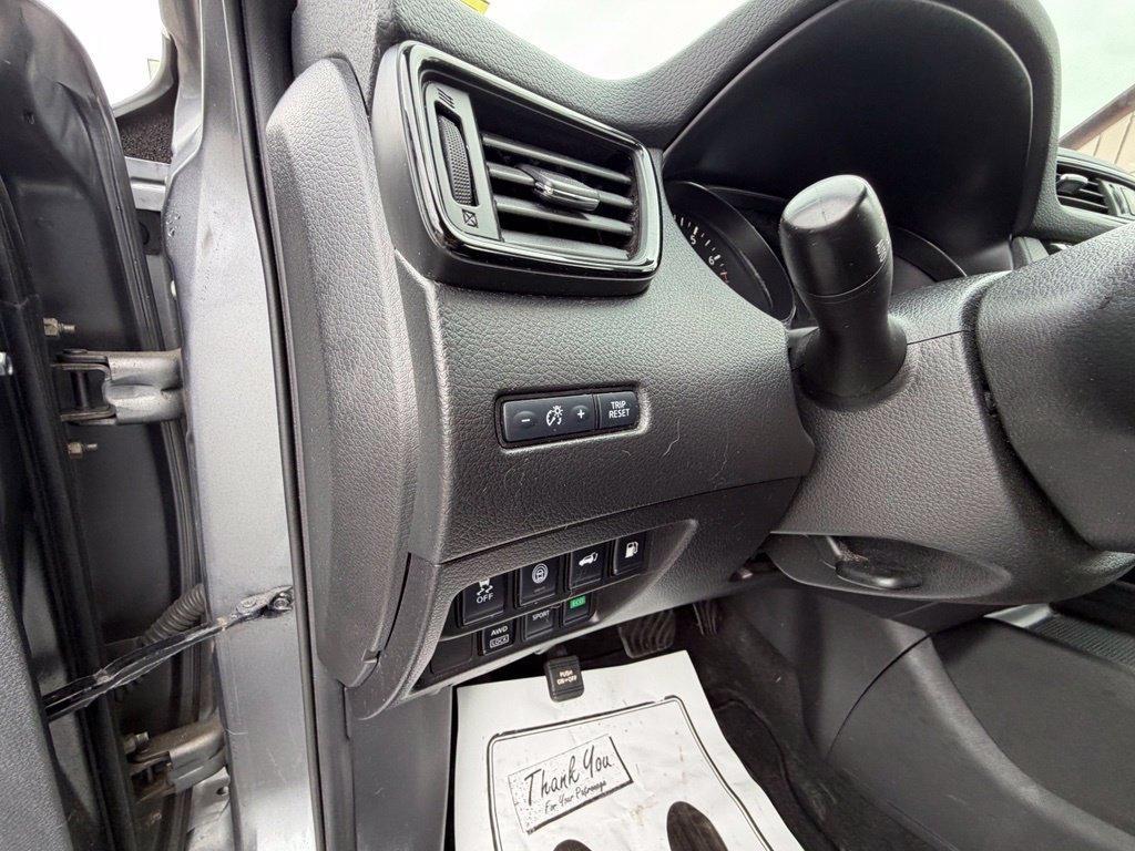 used 2020 Nissan Rogue car, priced at $16,195