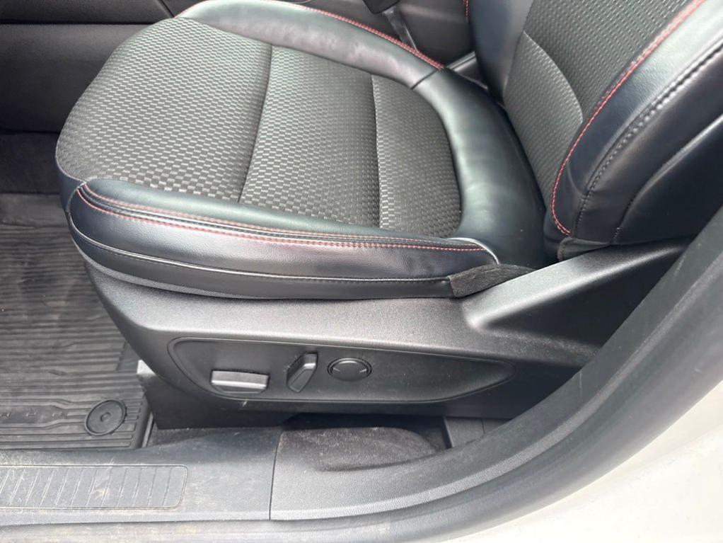 used 2023 Ford Escape car, priced at $24,994