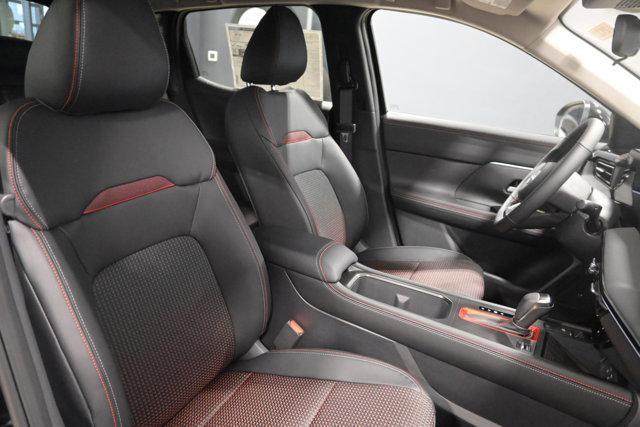 new 2025 Nissan Kicks car, priced at $29,199