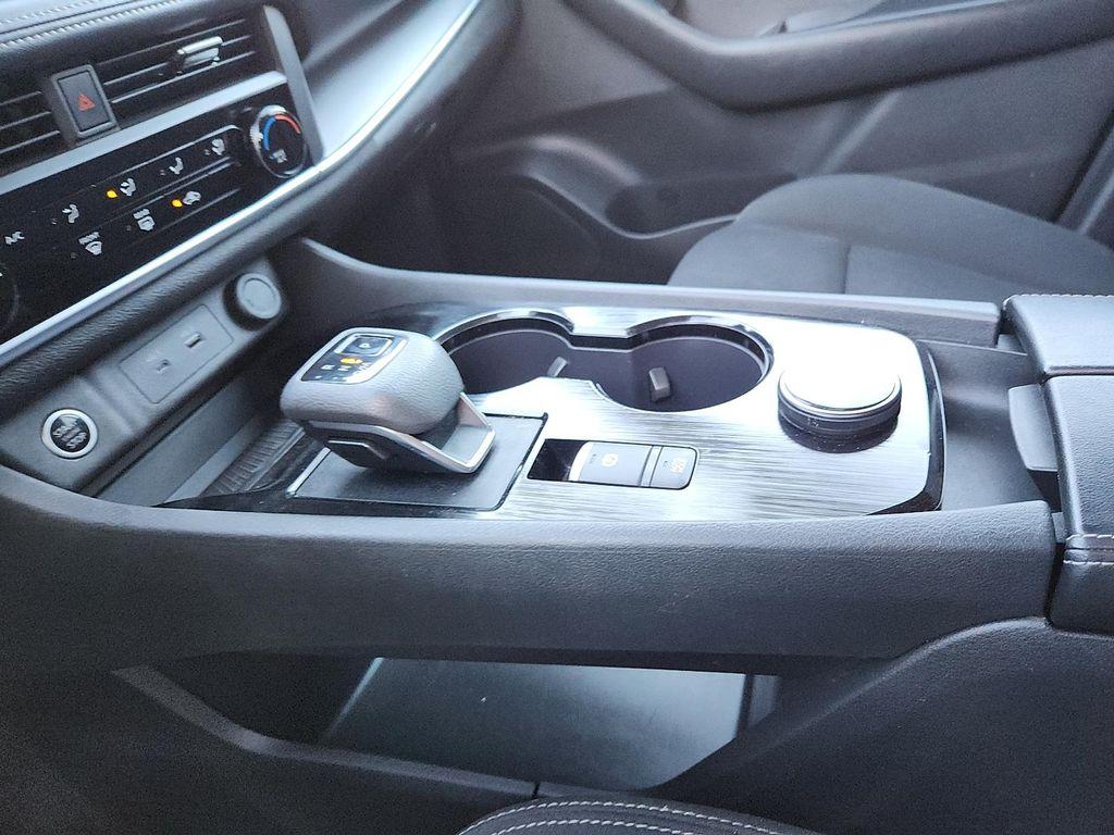 used 2023 Nissan Rogue car, priced at $18,822