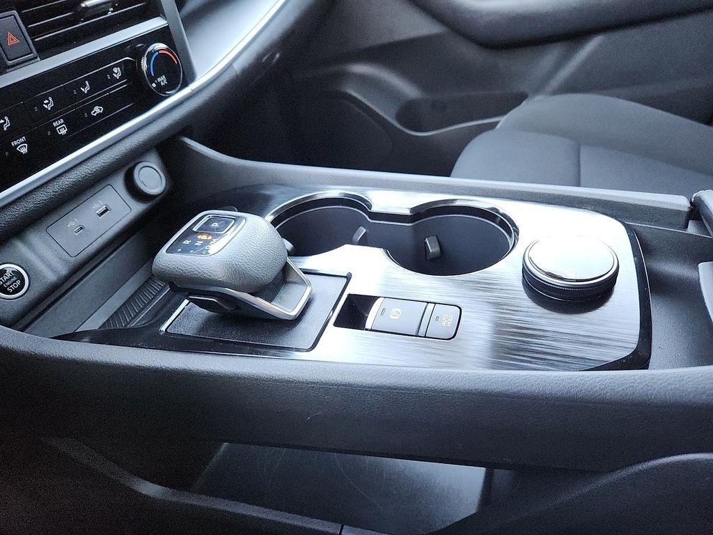 used 2023 Nissan Rogue car, priced at $18,444