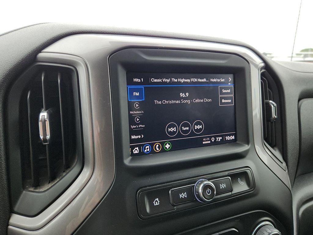 used 2024 Chevrolet Silverado 1500 car, priced at $31,995