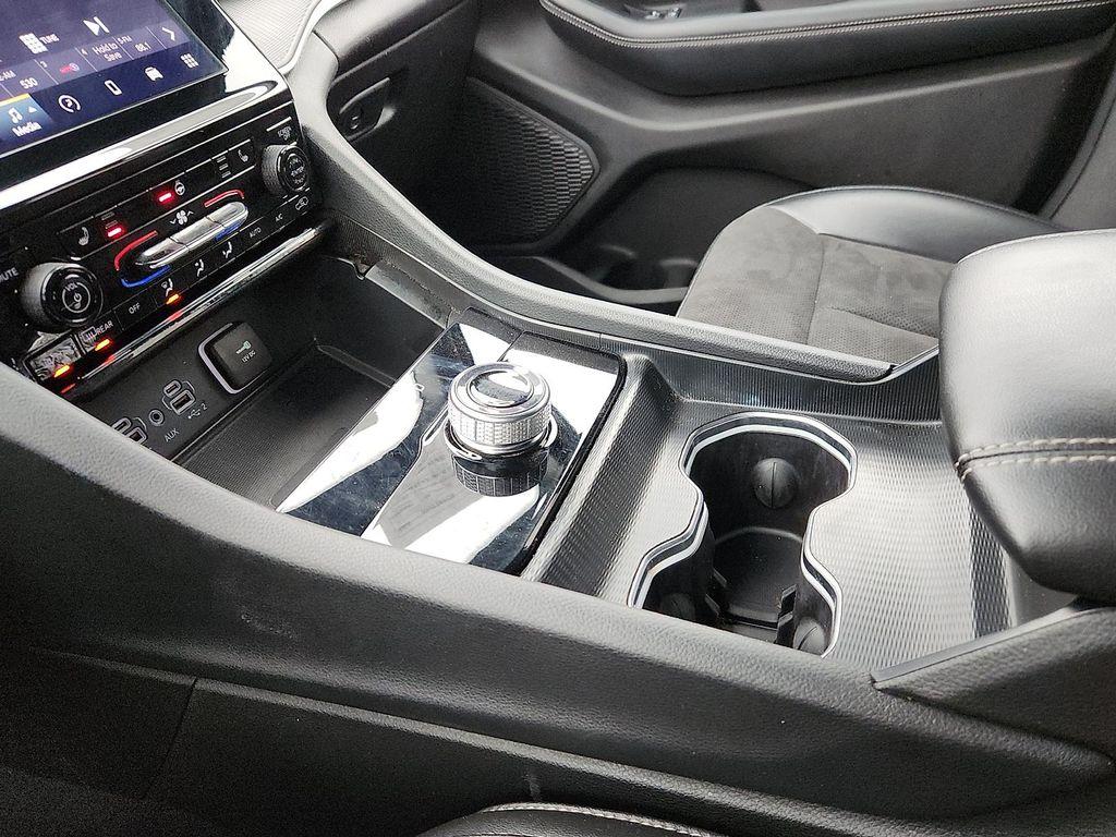 used 2024 Jeep Grand Cherokee L car, priced at $28,498