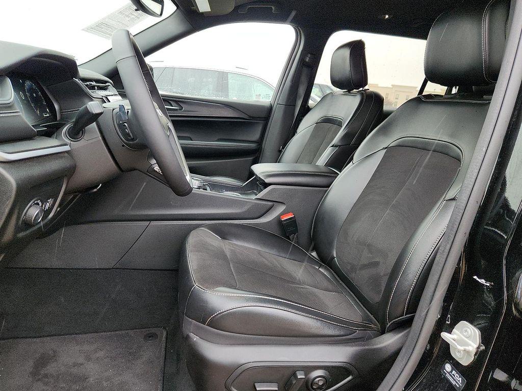 used 2024 Jeep Grand Cherokee L car, priced at $28,498