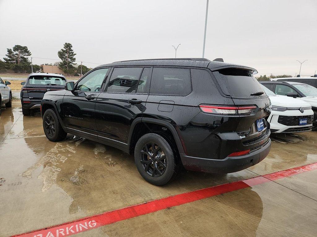 used 2024 Jeep Grand Cherokee L car, priced at $28,498