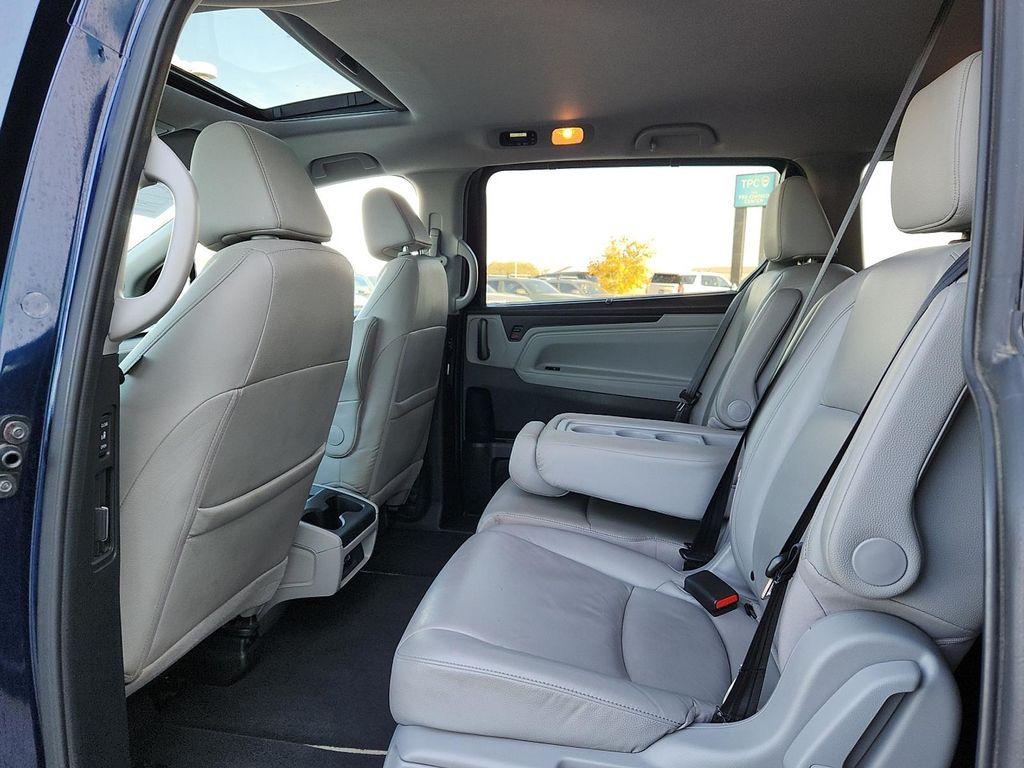 used 2024 Honda Odyssey car, priced at $33,339