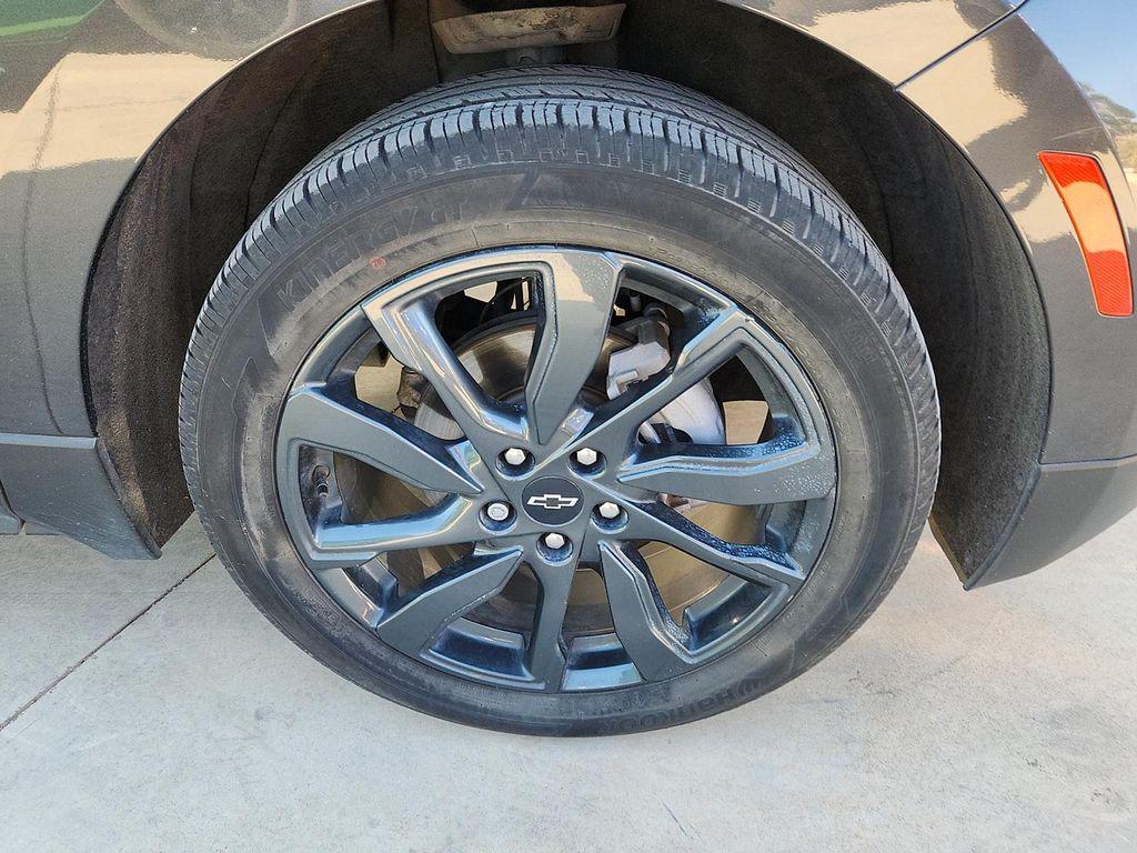 used 2023 Chevrolet Equinox car, priced at $22,553