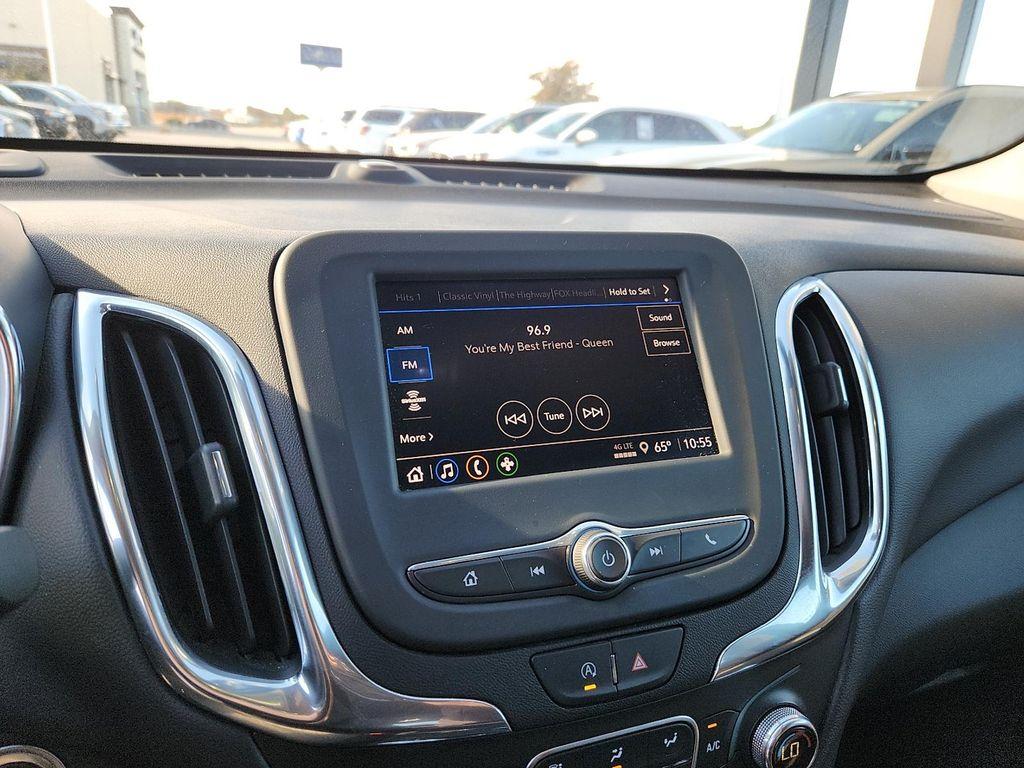 used 2024 Chevrolet Equinox car, priced at $20,142