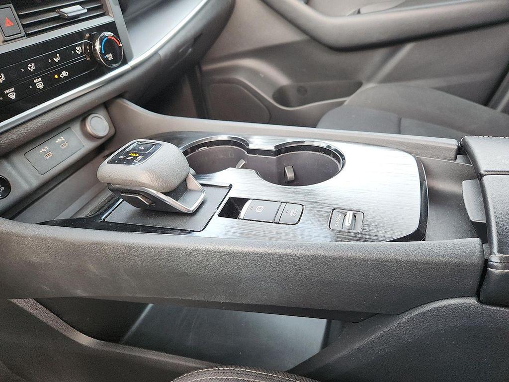 used 2024 Nissan Rogue car, priced at $20,275