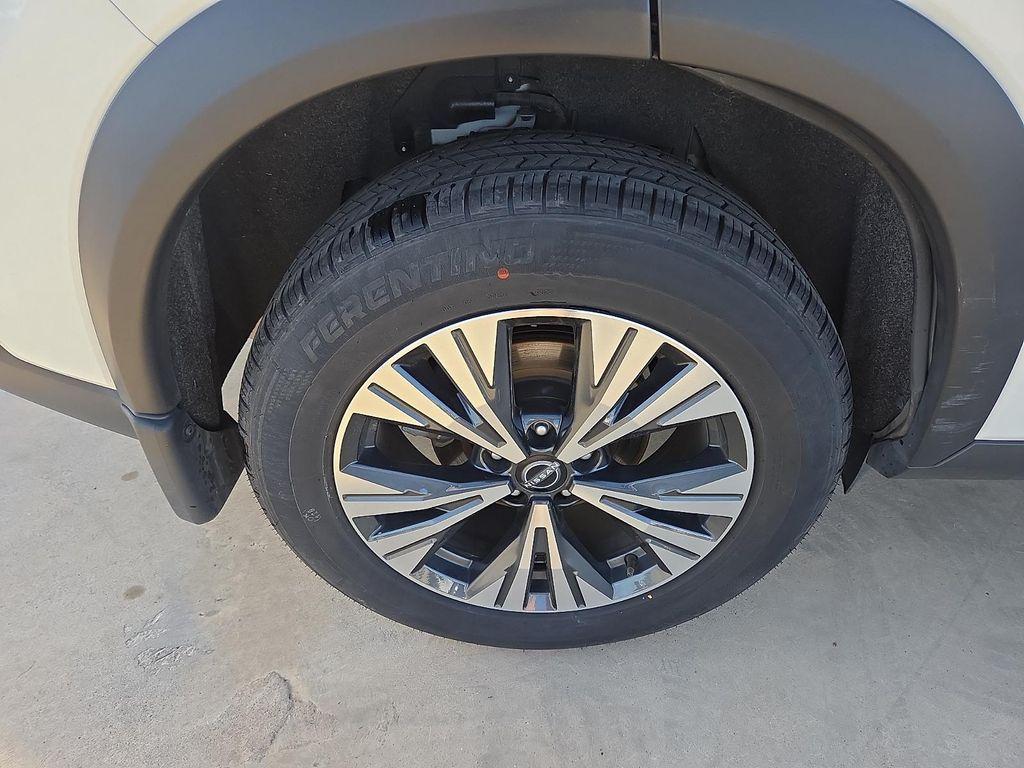 used 2023 Nissan Rogue car, priced at $18,225